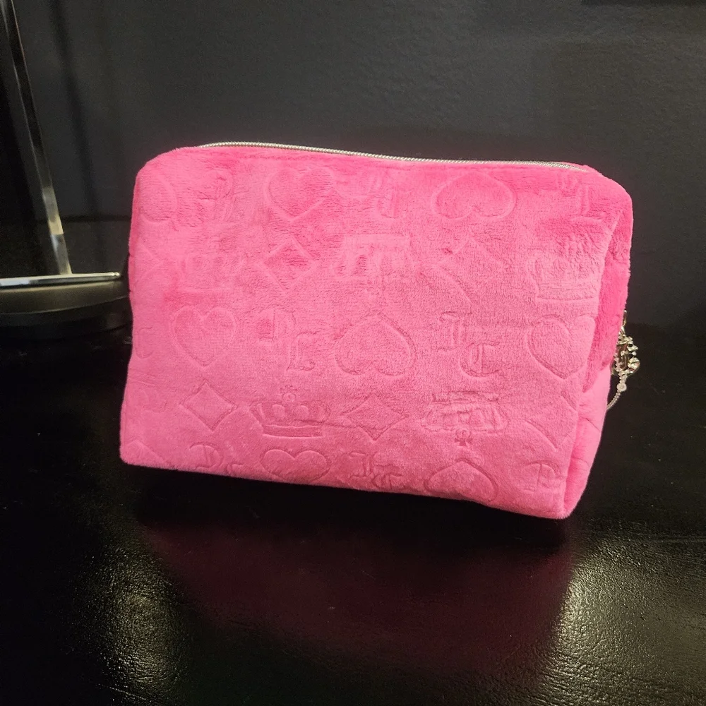 New Juicy Couture Large Pink Crown/Hearts Cosmetic Bag 1 Bottle Incl Gol…